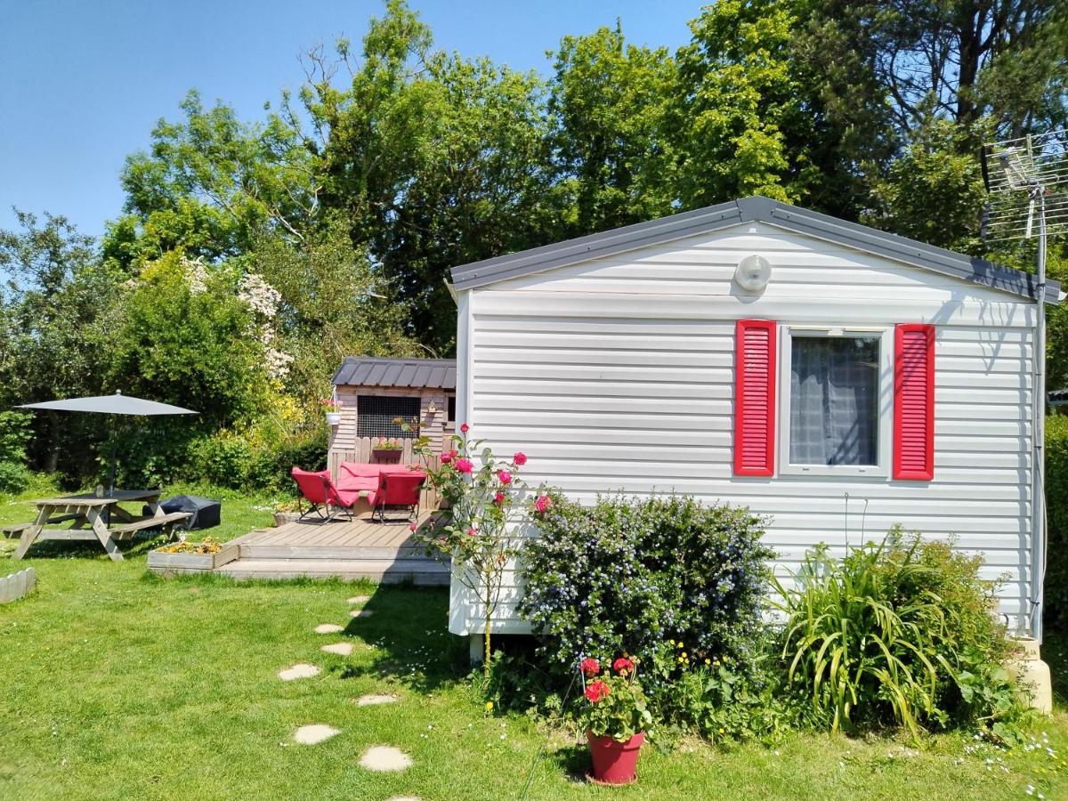 Mobil-Home Coin De Paradis En Cote D'Opale Sur Terrain Prive Et Sa Caravane Hermelinghen Extérieur photo